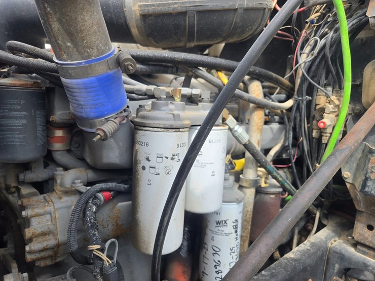 2003-mack-ch613-image-51