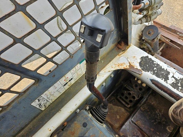 bobcat-s250-image-18