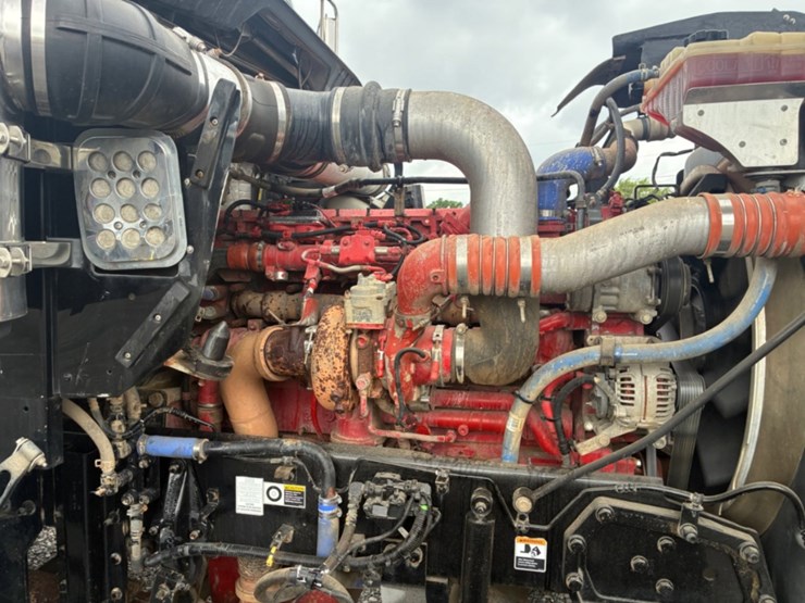 2018-kenworth-w900-image-8