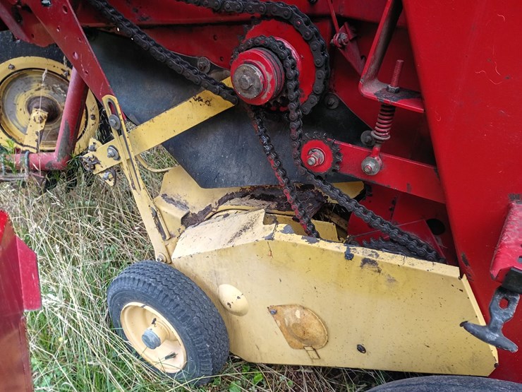 new-holland-654-image-27