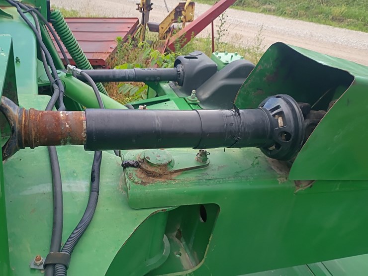 john-deere-946-image-33