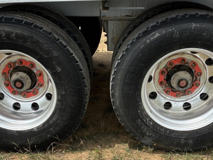 2012-troxell-tanker-image-8