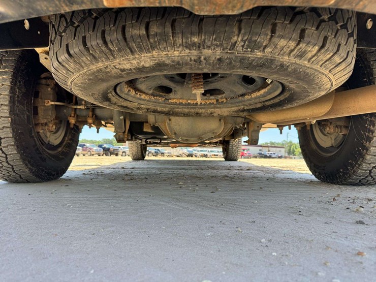 2016-ford-f250-xl-image-21