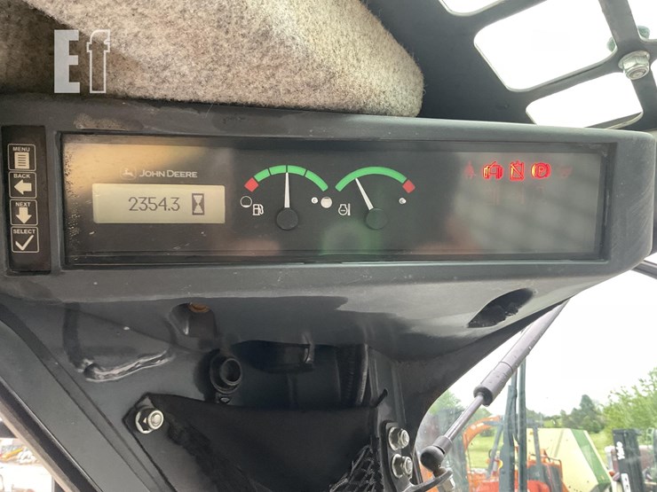 2018-deere-317g-image-17