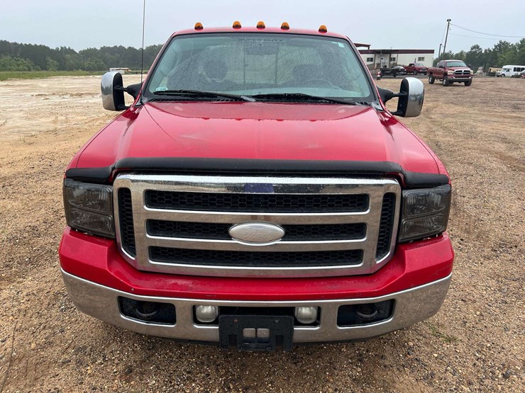 2005-ford-f350-xlt-image-6