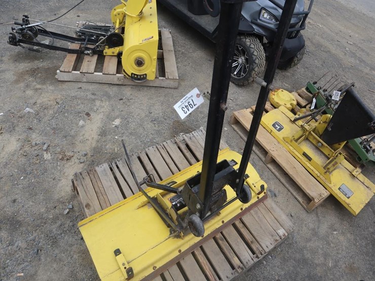 john-deere-348-image-4
