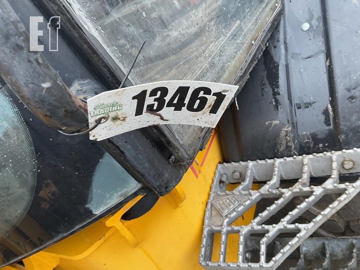 2010-jcb-409-image-18