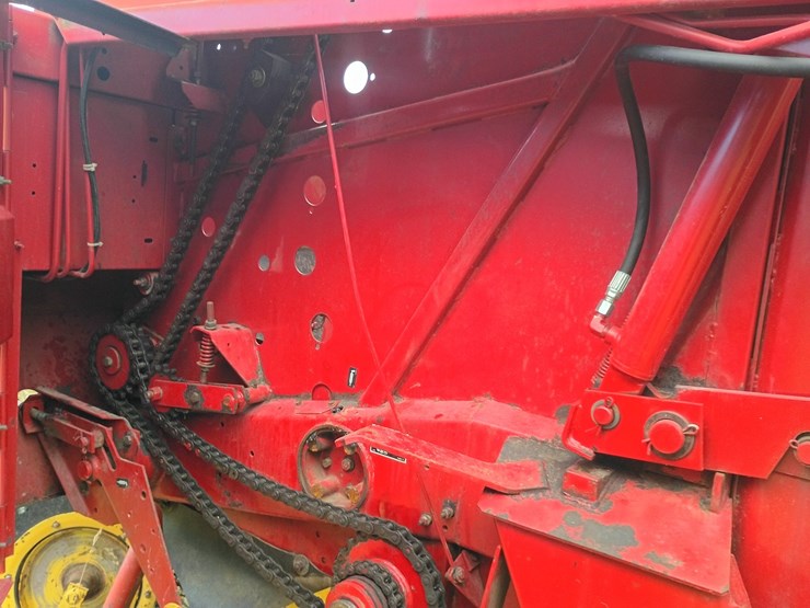 new-holland-654-image-26