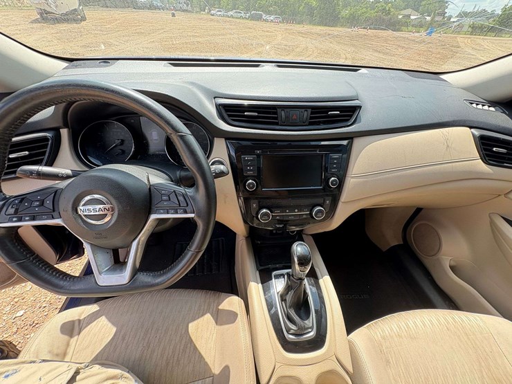 2018-nissan-rogue-image-10