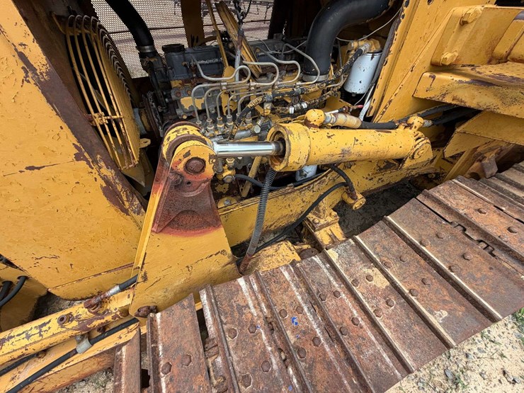 caterpillar-d3c-image-19