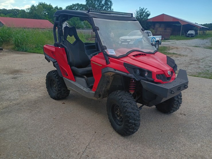 2014-can-am-commander-800-image-11