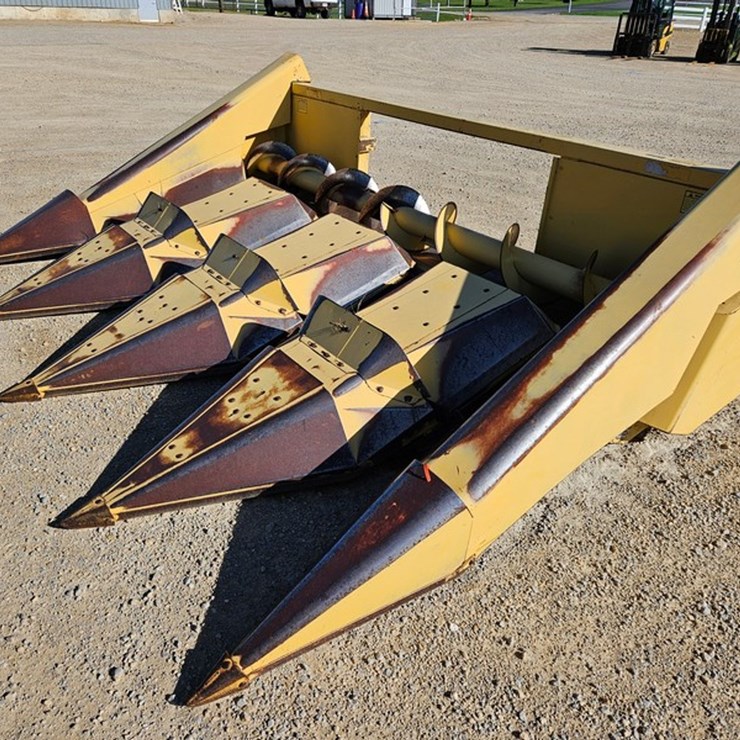 NEW HOLLAND 38