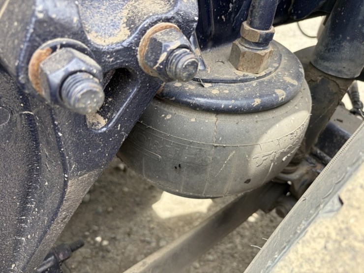 2016-kenworth-t680-image-23