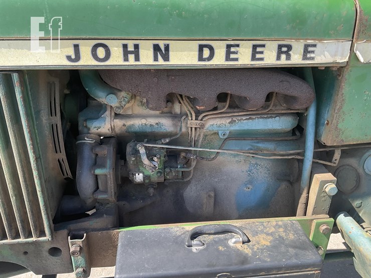 1977-john-deere-2440-image-16