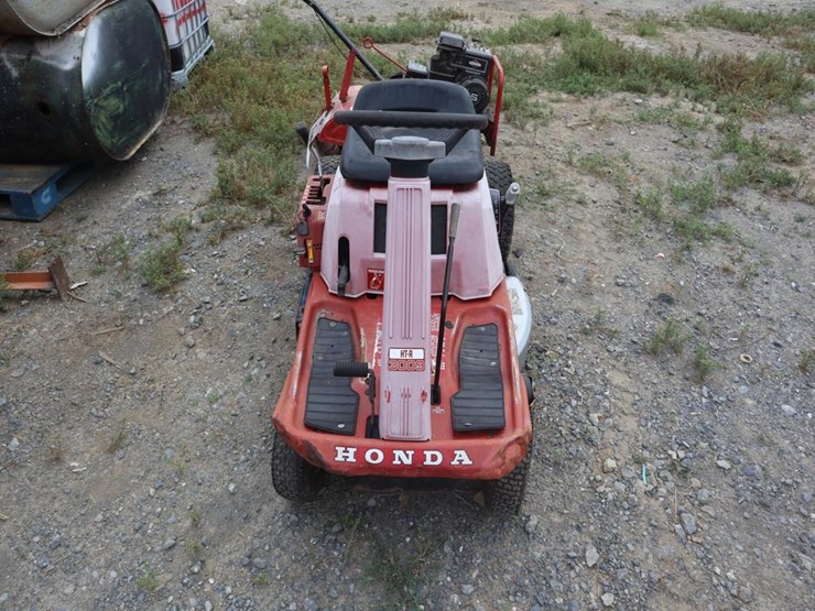 honda-riding-mower-image-3