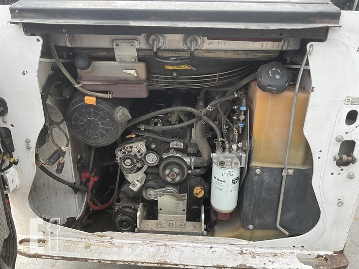 2021-bobcat-s76-image-16