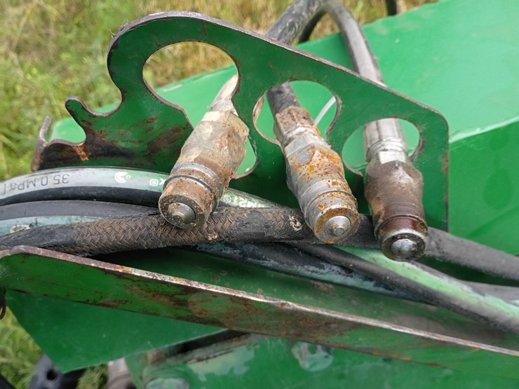 john-deere-946-image-12