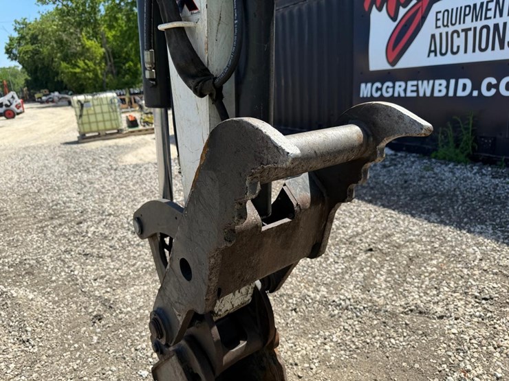 2017-bobcat-e42-image-9