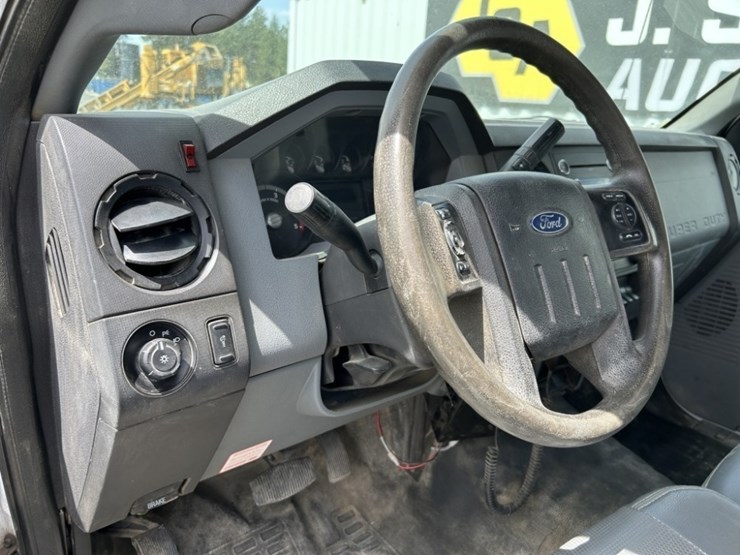 2013-ford-f450-sd-image-21