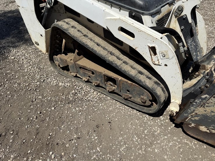 2019-bobcat-mt85-image-12