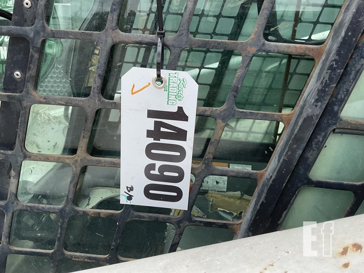 2008-bobcat-t320-image-20