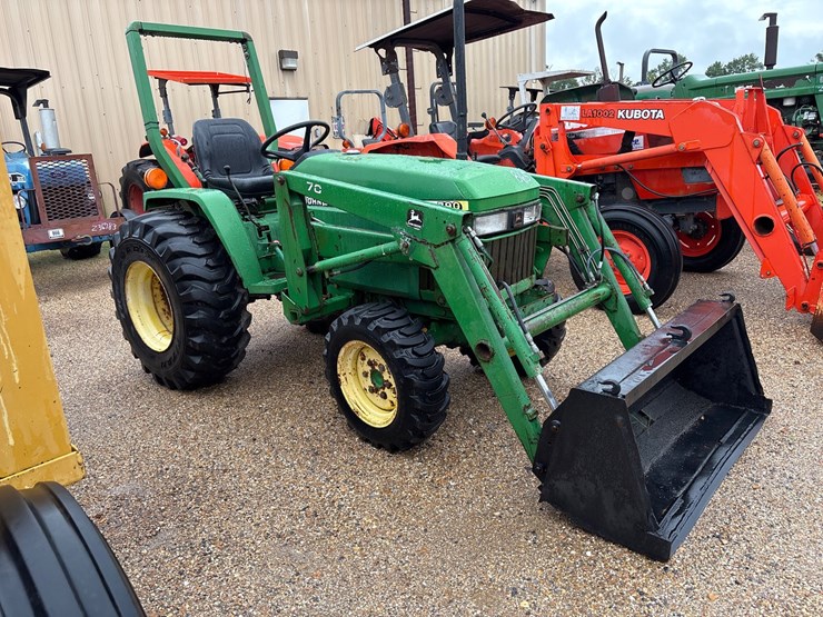 john-deere-790-image-2