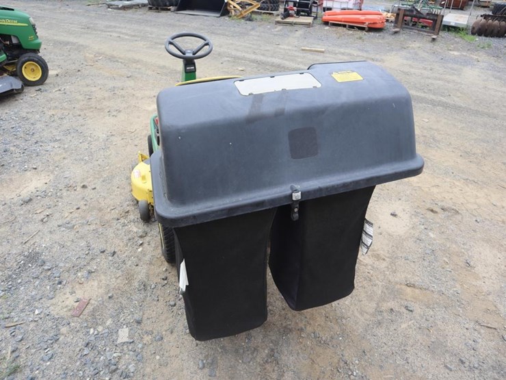 john-deere-riding-mower-image-6