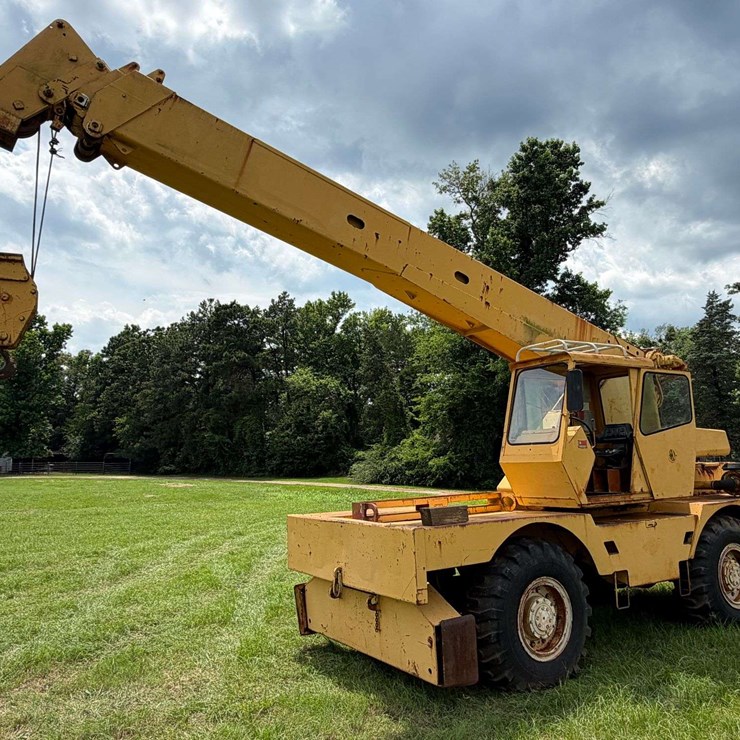 BANTAM S588