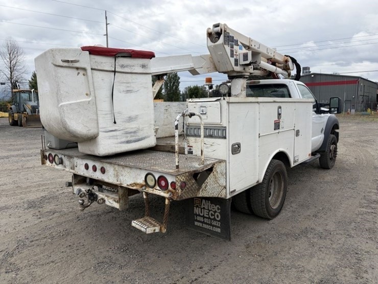 2012-ford-f550-sd-image-4