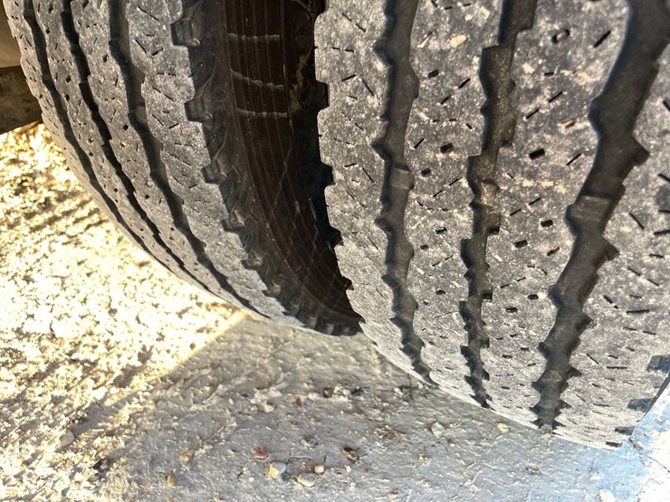 2015-dodge-4500-hd-image-21