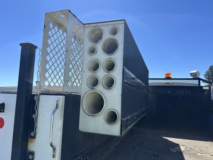 2012-ford-f550-sd-image-18