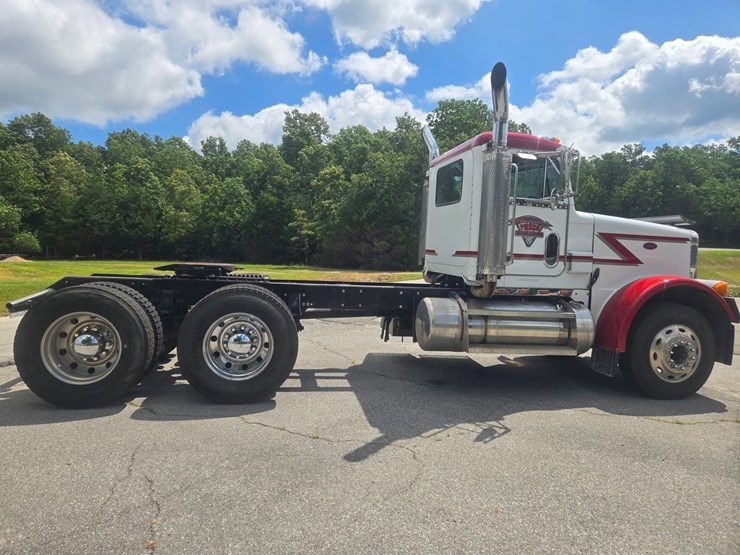 2004-peterbilt-378-image-20