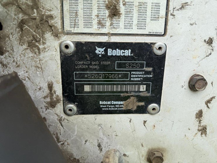 bobcat-s250-image-25
