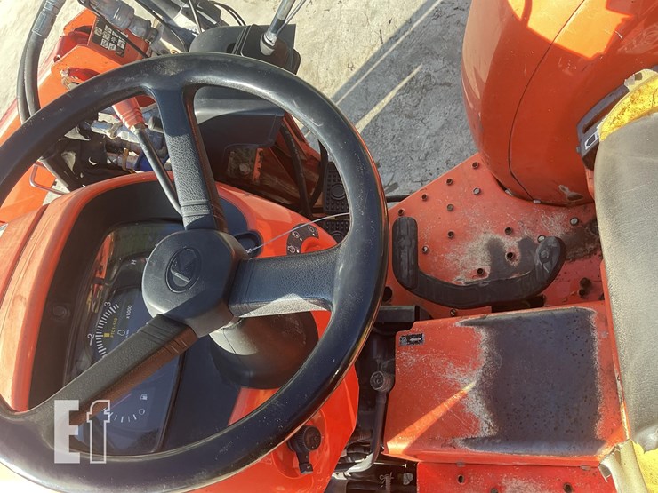 2019-kubota-l2501-image-15