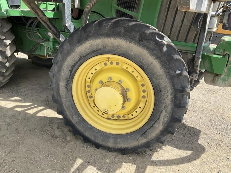 john-deere-7330-image-21