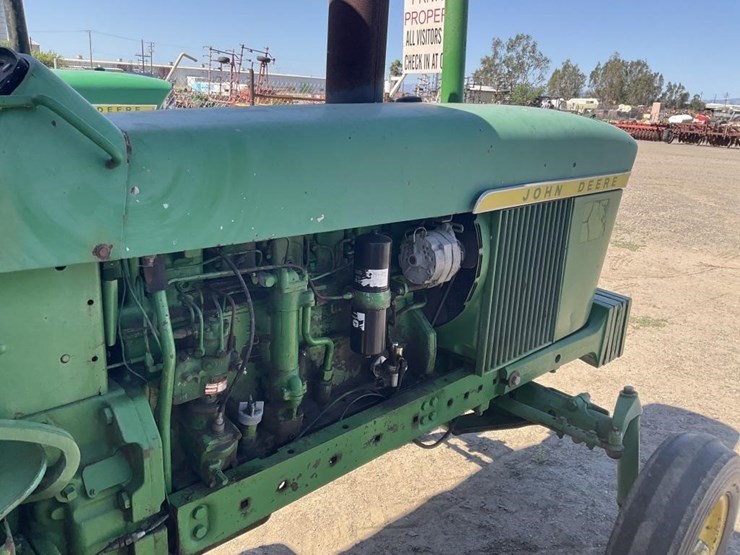john-deere-4020-image-8