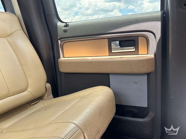 2014-ford-f150-image-19