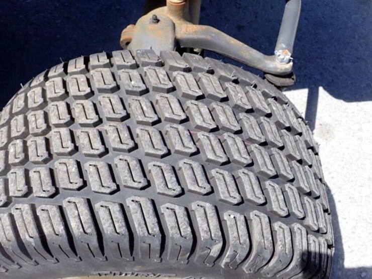 2006-kubota-f3680-image-56