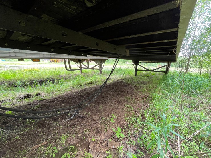 #1385-•-1974-gindy-semi-van-trailer-full-of-wood-image-34