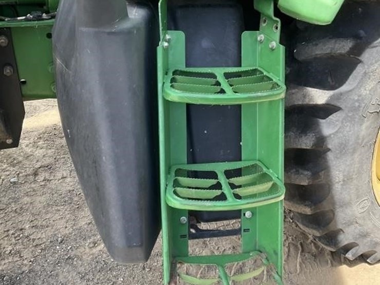 john-deere-7330-image-16