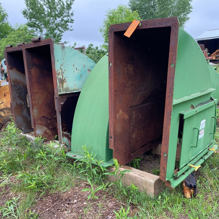 #1565 • (4) Metal Chipping Chutes