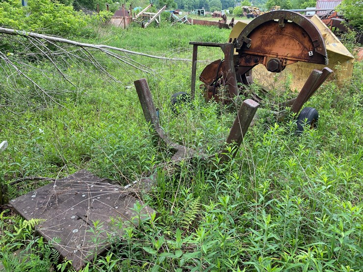 #1625-•-portable-log-cutter-image-1