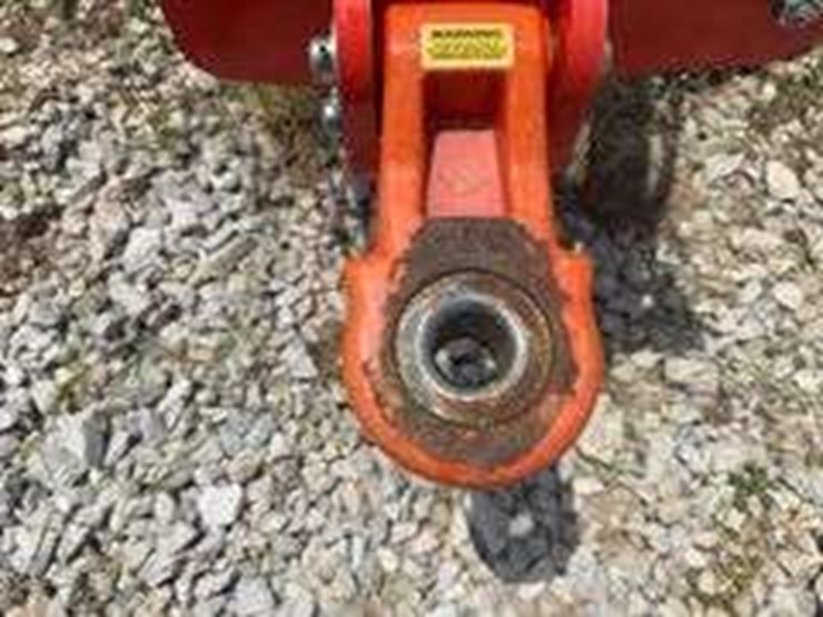 kuhn-krause-8215-image-15