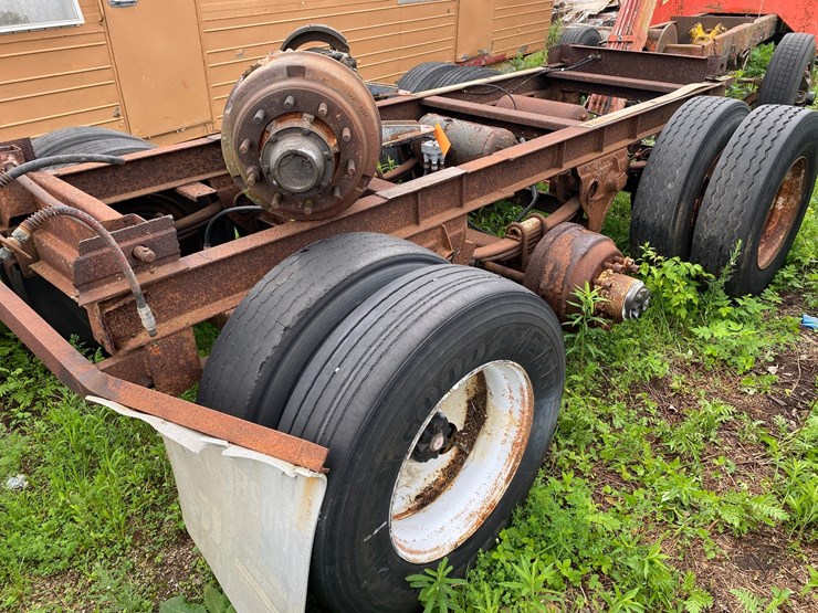 #1572-•-wood-hauling-parts-image-1