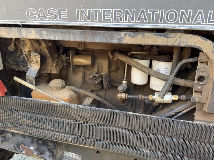 case-ih-7140-image-10