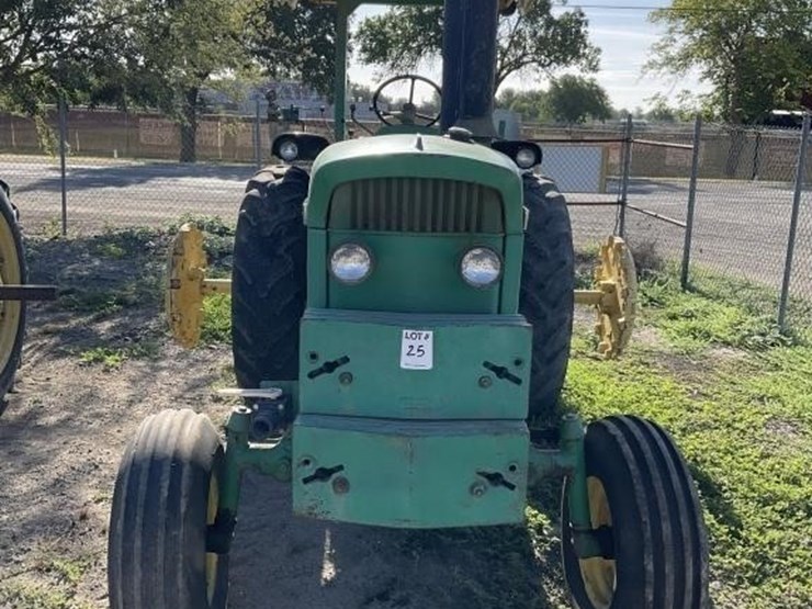 john-deere-4320-image-2
