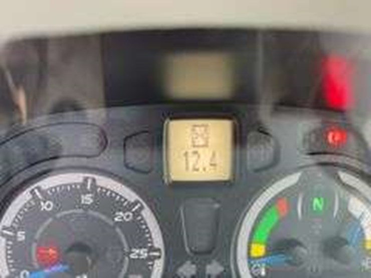 new-holland-t6.160-image-41