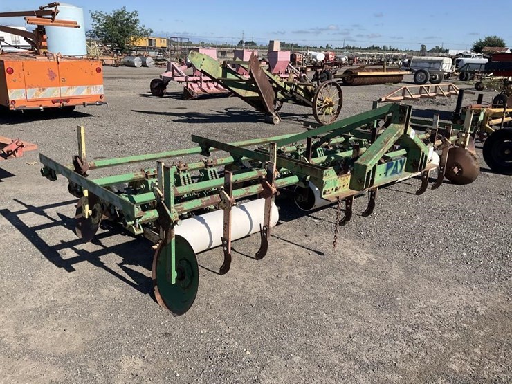 john-deere-71-image-3