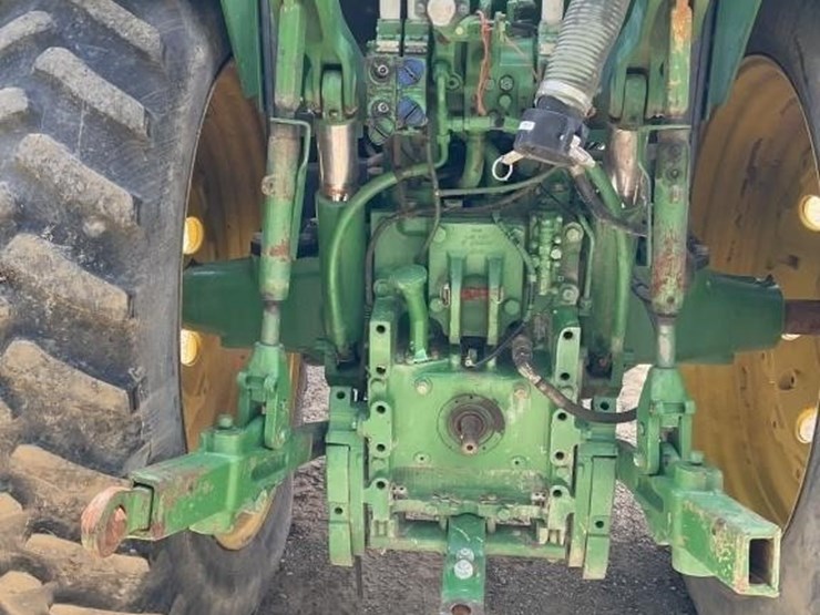 john-deere-7330-image-8