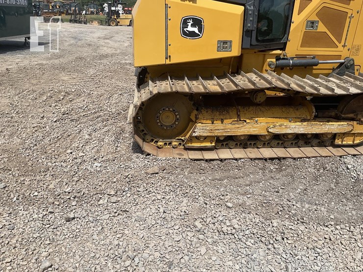 2016-deere-650k-lgp-image-10